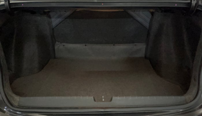 2018 Honda City 1.5L I-VTEC V MT, Petrol, Manual, 26,203 km, Boot Inside