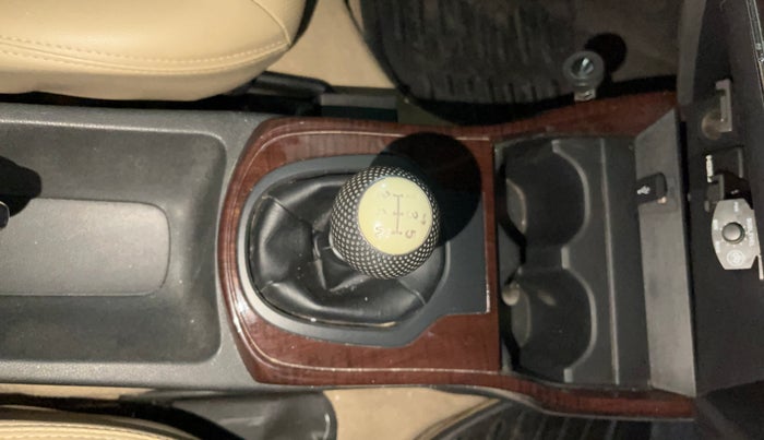 2018 Honda City 1.5L I-VTEC V MT, Petrol, Manual, 26,203 km, Gear Lever