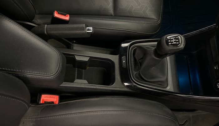 2021 Tata ALTROZ XZ PLUS PETROL DARK EDITION, Petrol, Manual, 40,272 km, Gear Lever