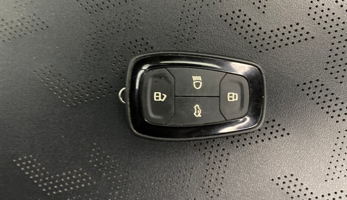 2021 Tata ALTROZ XZ PLUS PETROL DARK EDITION, Petrol, Manual, 40,272 km, Key Close Up