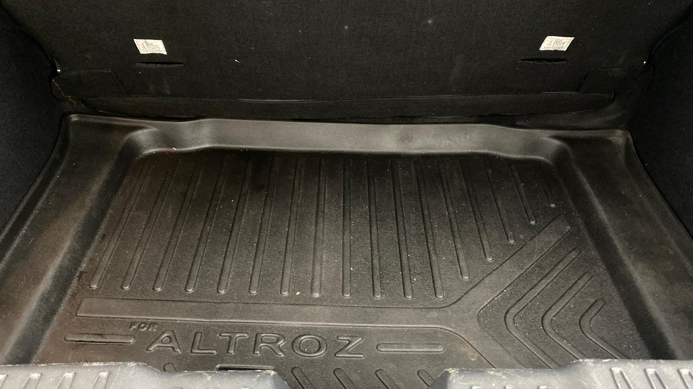 2021 Tata ALTROZ XZ PLUS PETROL DARK EDITION, Petrol, Manual, 40,272 km, Boot Inside