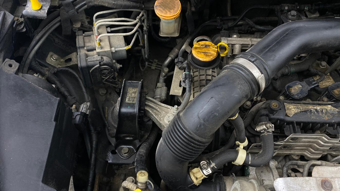 2021 Tata ALTROZ XZ PLUS PETROL DARK EDITION, Petrol, Manual, 40,272 km, Engine View - Right
