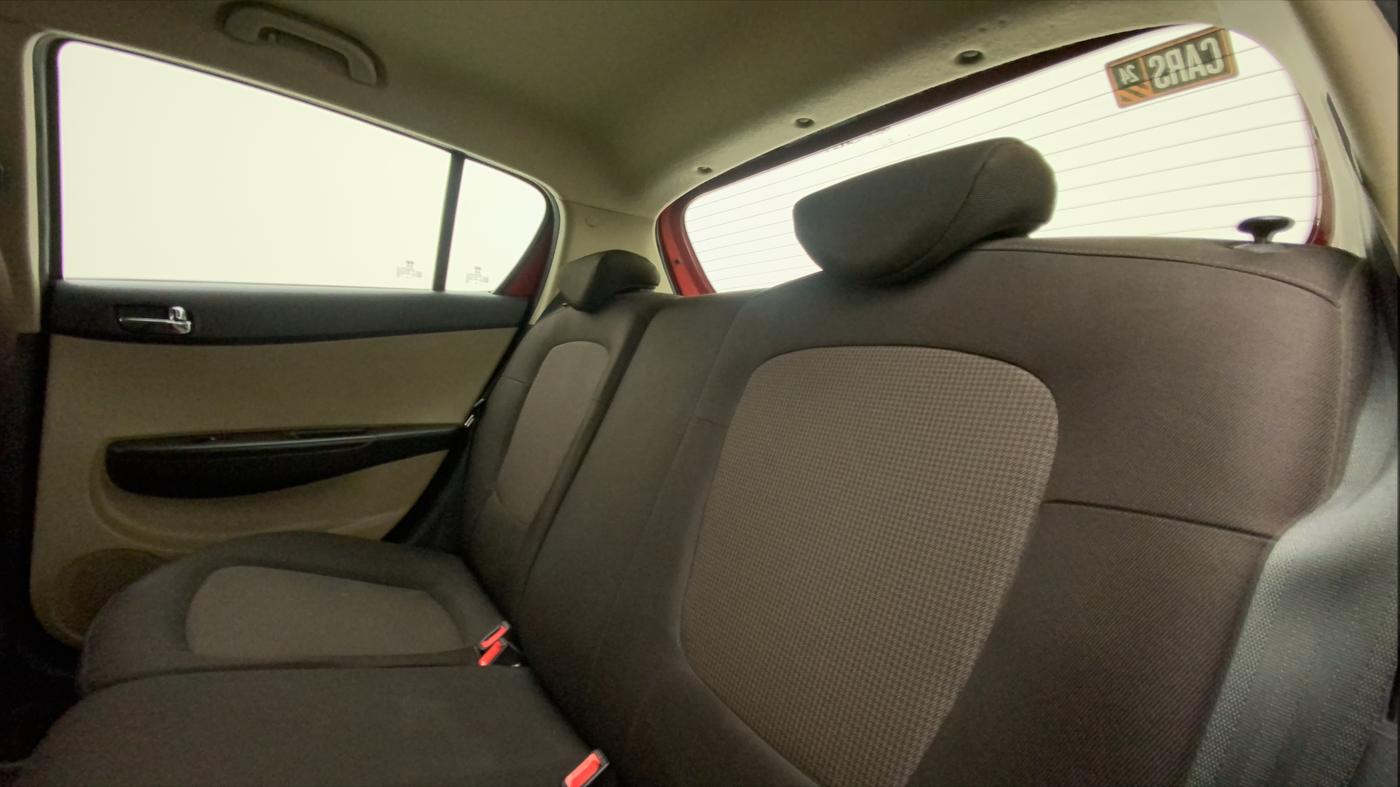 2013 Hyundai i20 ASTA 1.2, Petrol, Manual, 45,473 km, Right Side Rear Door Cabin