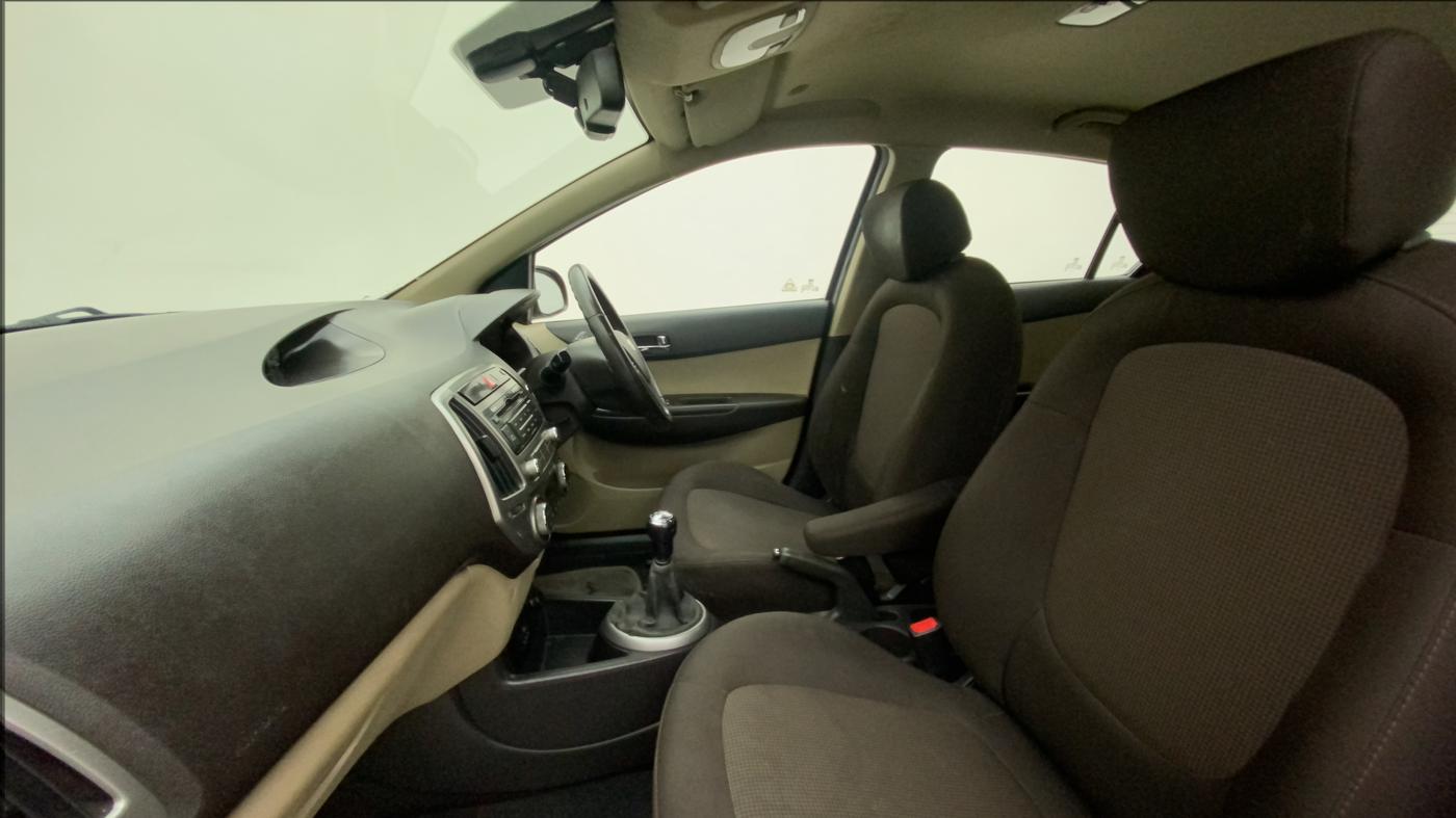 2013 Hyundai i20 ASTA 1.2, Petrol, Manual, 45,473 km, Right Side Front Door Cabin