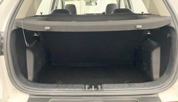 2022 KIA SONET HTK PLUS 1.2, Petrol, Manual, 8,231 km, Boot Inside