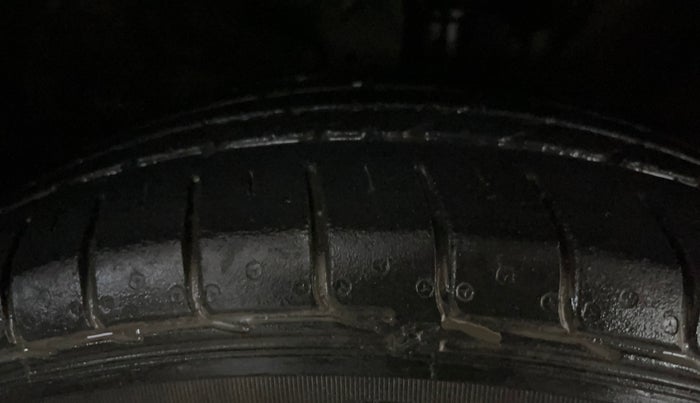 2020 KIA SELTOS HTK 1.5 PETROL, Petrol, Manual, 41,368 km, Right Front Tyre Tread