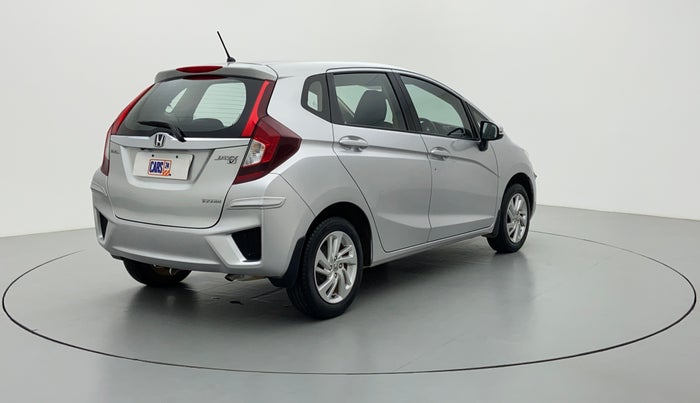 2016 Honda Jazz 1.2 V MT, Petrol, Manual, 27,819 km, Right Back Diagonal