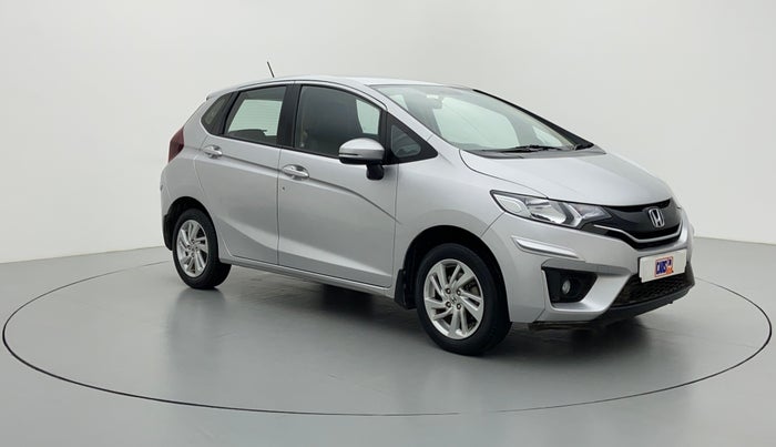 2016 Honda Jazz 1.2 V MT, Petrol, Manual, 27,819 km, Right Front Diagonal