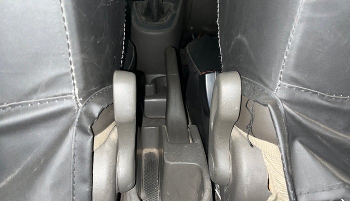 2014 Hyundai i10 MAGNA 1.1, Petrol, Manual, 38,066 km, Driver Side Adjustment Panel