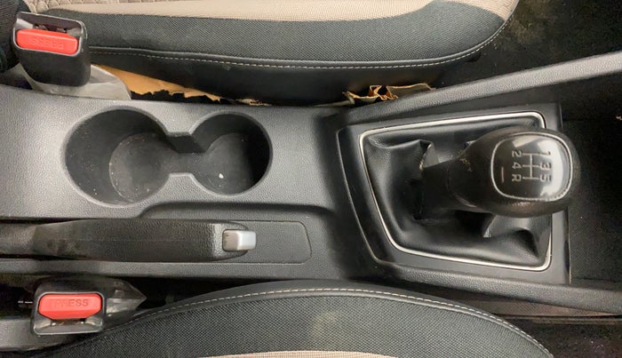 2017 Hyundai Elite i20 SPORTZ 1.2, Petrol, Manual, 38,451 km, Gear Lever