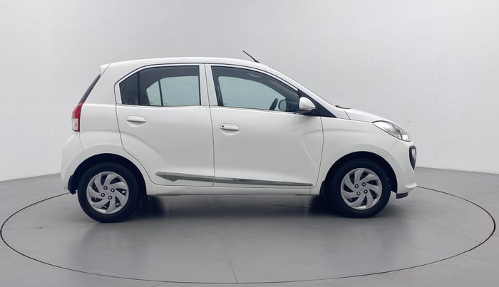 2019 Hyundai NEW SANTRO SPORTZ 1.1, Petrol, Manual, 51,785 km, Right Side View
