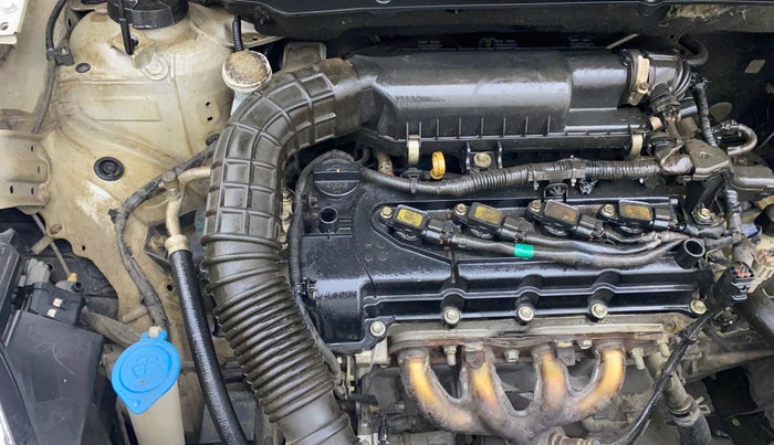 2018 Maruti Swift VXI AMT, Petrol, Automatic, 31,145 km, Engine View - Right