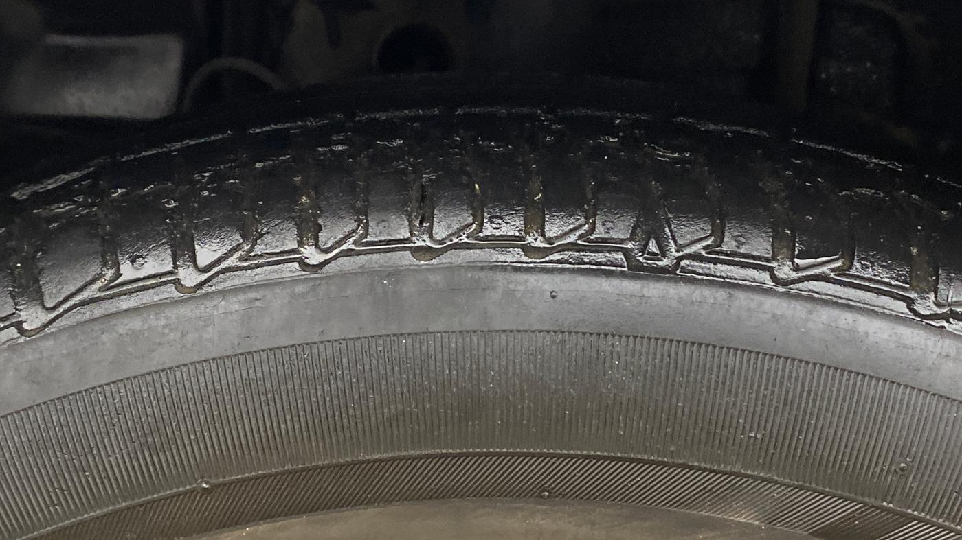 2022 Tata Tiago XZA PLUS PETROL, Petrol, Automatic, 45,404 km, Left Front Tyre Tread