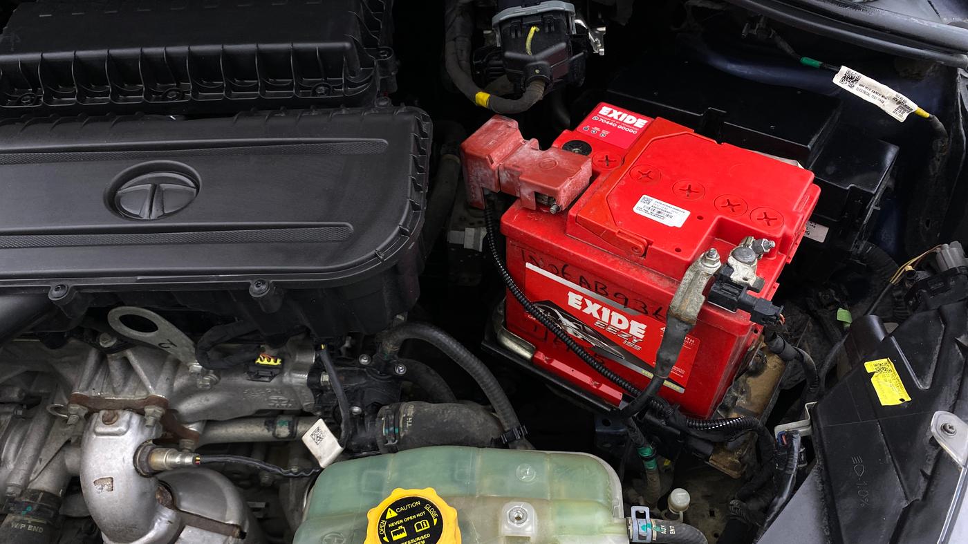 2022 Tata Tiago XZA PLUS PETROL, Petrol, Automatic, 45,404 km, Engine View - Left