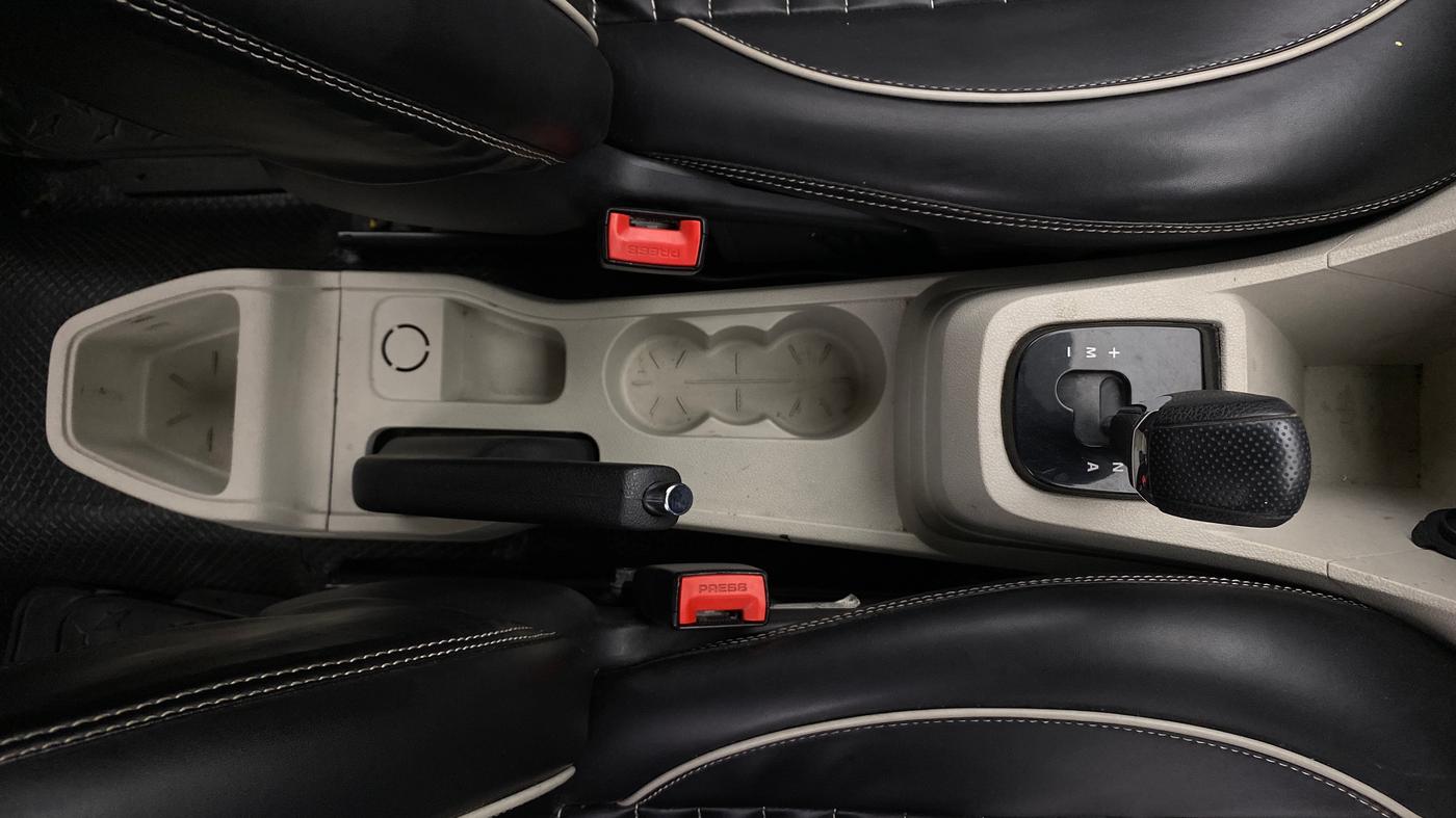 2022 Tata Tiago XZA PLUS PETROL, Petrol, Automatic, 45,404 km, Gear Lever