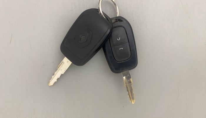 2016 Renault Kwid RXT 0.8, Petrol, Manual, 52,798 km, Key Close Up