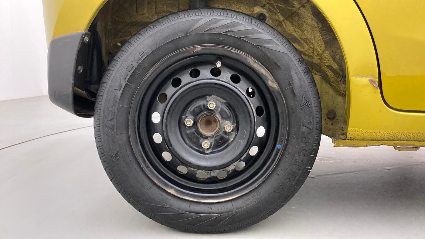 2015 Maruti Celerio VXI AGS, Petrol, Automatic, 45,399 km, Right Rear Wheel