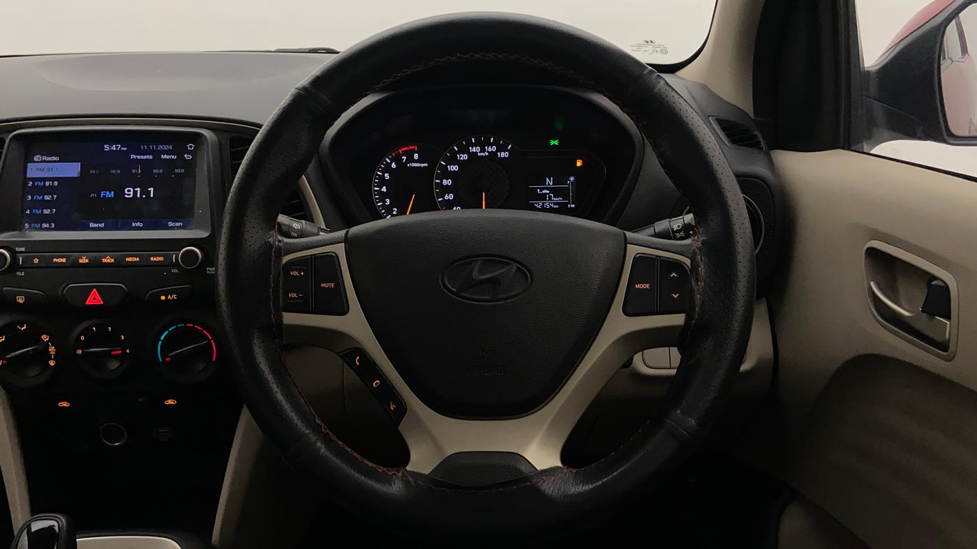 2020 Hyundai NEW SANTRO ASTA AMT, Petrol, Automatic, 42,205 km, Steering Wheel Close Up