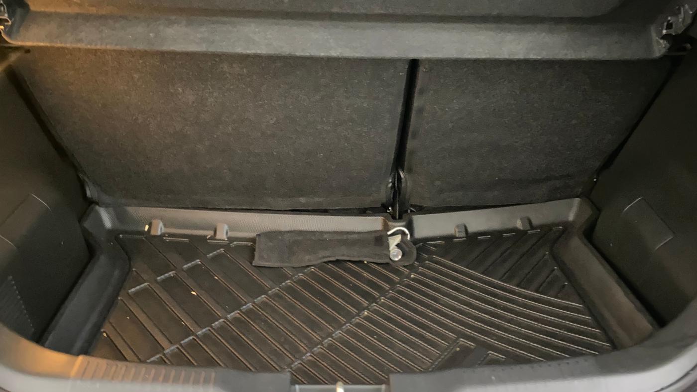 2023 Maruti IGNIS ZETA 1.2 AMT, Petrol, Automatic, 9,963 km, Boot Inside