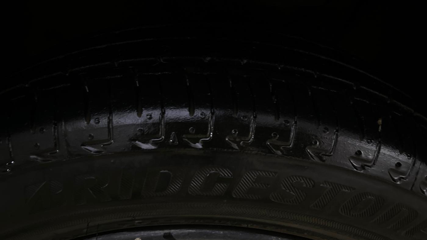 2023 Maruti IGNIS ZETA 1.2 AMT, Petrol, Automatic, 9,963 km, Left Front Tyre Tread
