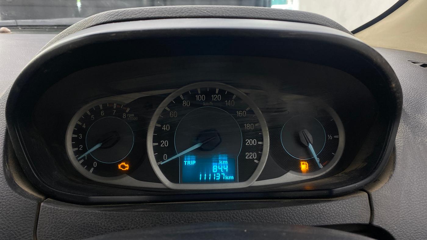 2018 Ford Figo Aspire TITANIUM 1.2 PETROL, CNG, Manual, 1,11,091 km, Odometer Image
