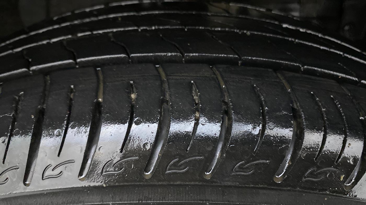 2020 Maruti Vitara Brezza VXI, Petrol, Manual, 55,879 km, Right Front Tyre Tread