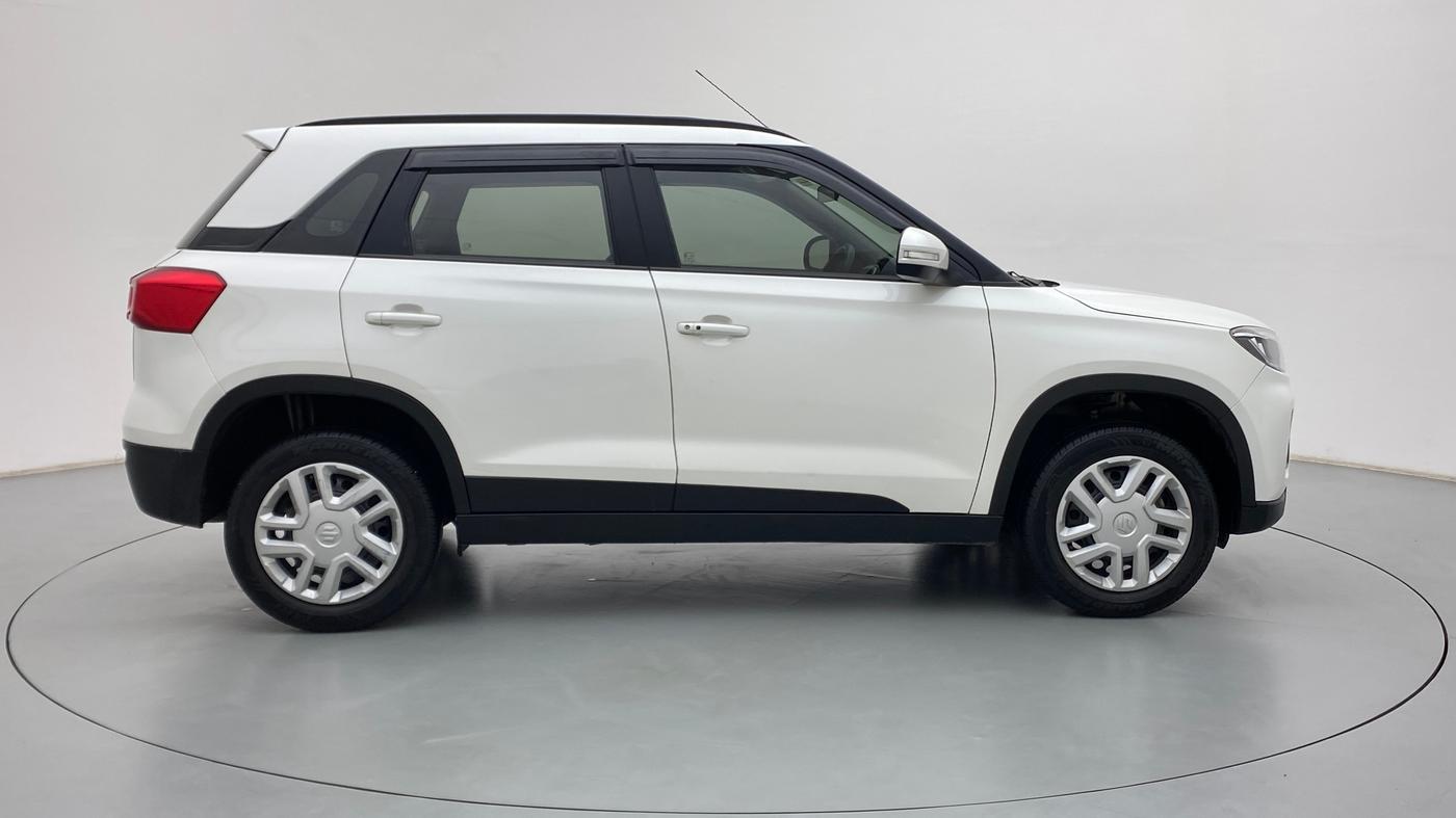 2020 Maruti Vitara Brezza VXI, Petrol, Manual, 55,879 km, Right Side View