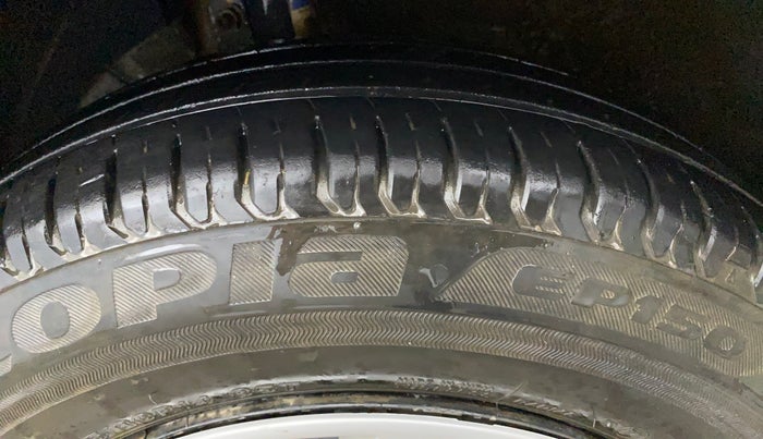 2017 Maruti Dzire VXI AMT, Petrol, Automatic, 39,236 km, Left Front Tyre Tread