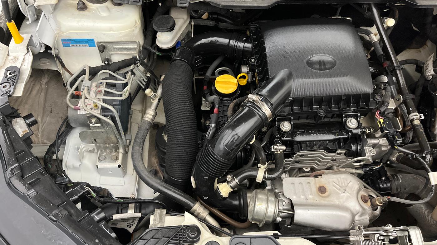 2024 Tata Curvv Accomplished S 1.2 Petrol 6MT, Petrol, Manual, 28,402 km, Engine View - Right