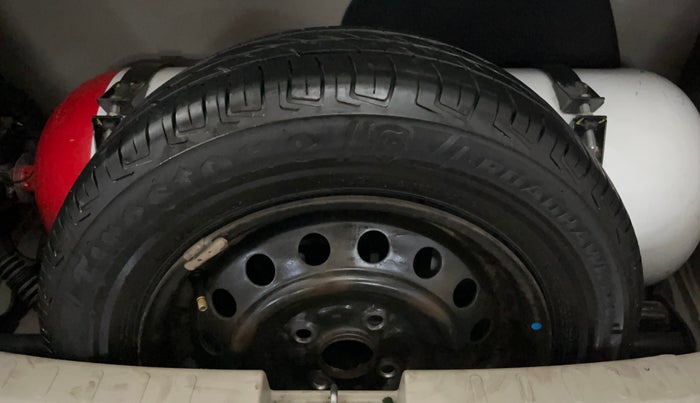 2018 Maruti Celerio VXI CNG, CNG, Manual, 65,207 km, Spare Tyre