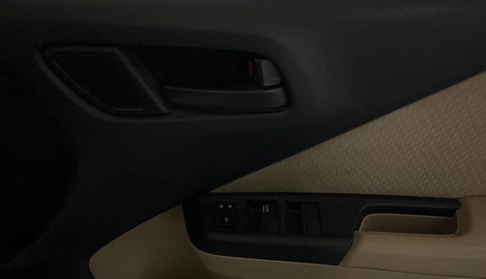 2022 Honda City 1.5L I-VTEC SV, Petrol, Manual, 44,398 km, Driver Side Door Panels Control