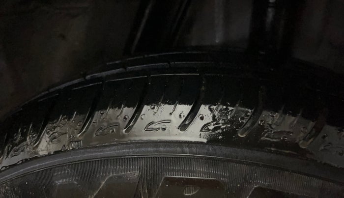 2022 Honda City 1.5L I-VTEC SV, Petrol, Manual, 44,398 km, Left Rear Tyre Tread