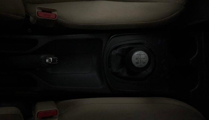 2022 Honda City 1.5L I-VTEC SV, Petrol, Manual, 44,398 km, Gear Lever