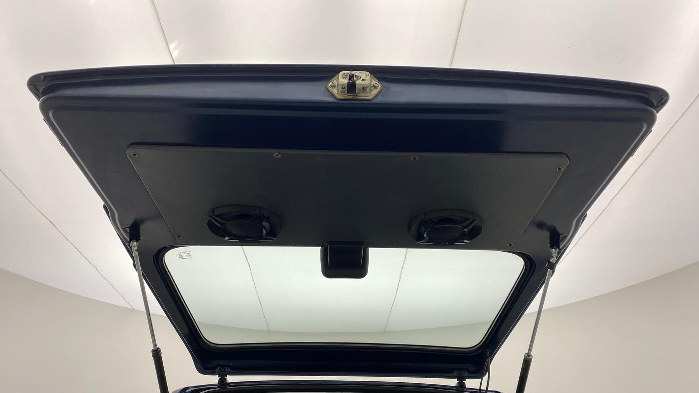 2016 Maruti Omni 5 SEATER, Petrol, Manual, 18,835 km, Boot Door Open