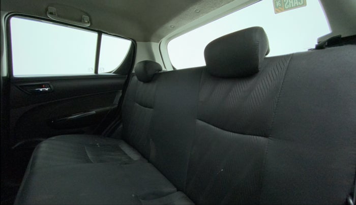 2014 Maruti Swift VXI, CNG, Manual, 44,012 km, Right Side Rear Door Cabin