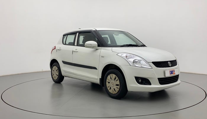 2014 Maruti Swift VXI, CNG, Manual, 44,012 km, Right Front Diagonal