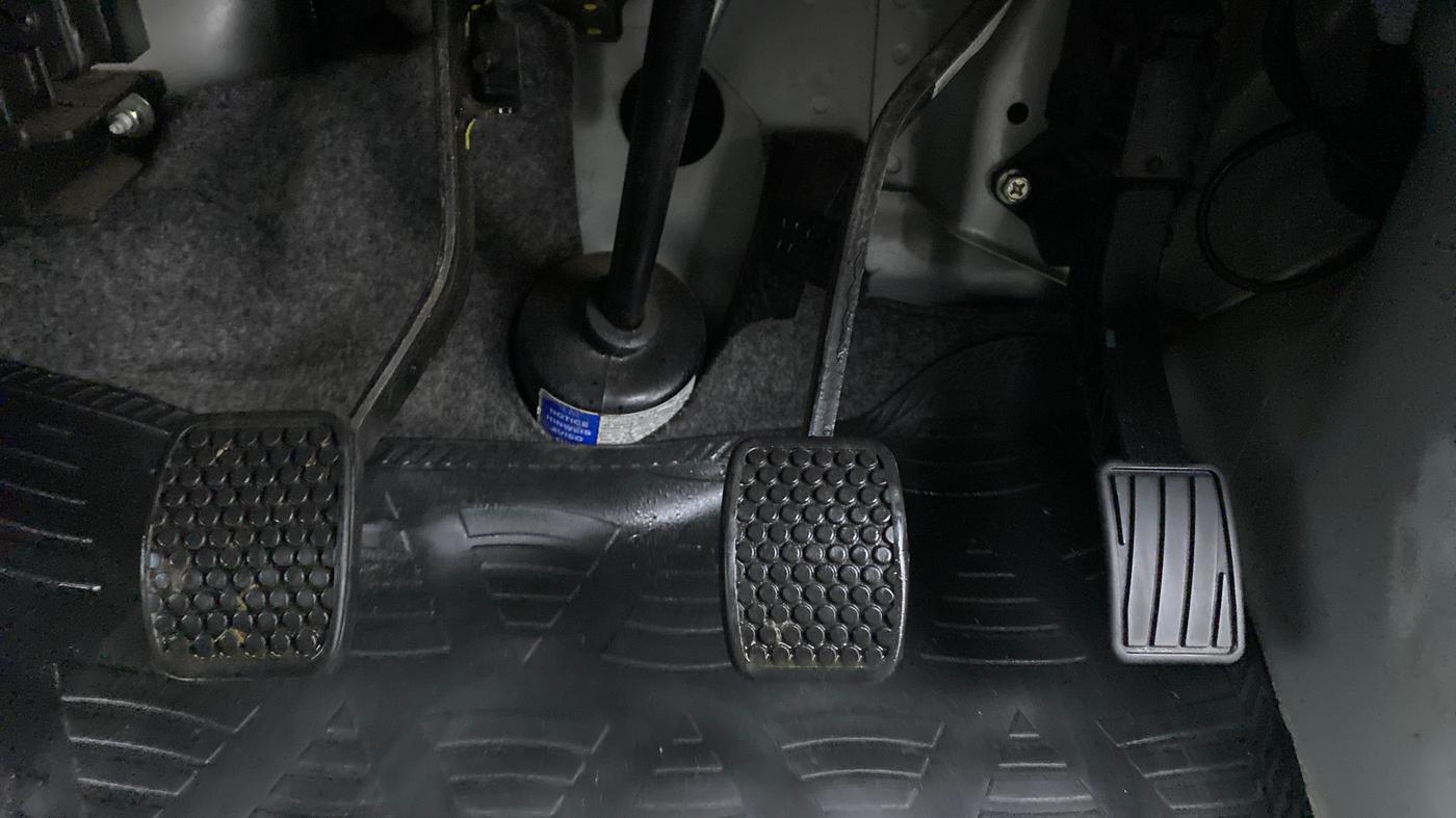 2021 Maruti Eeco 5 STR WITH AC PLUSHTR, Petrol, Manual, 17,768 km, Pedals
