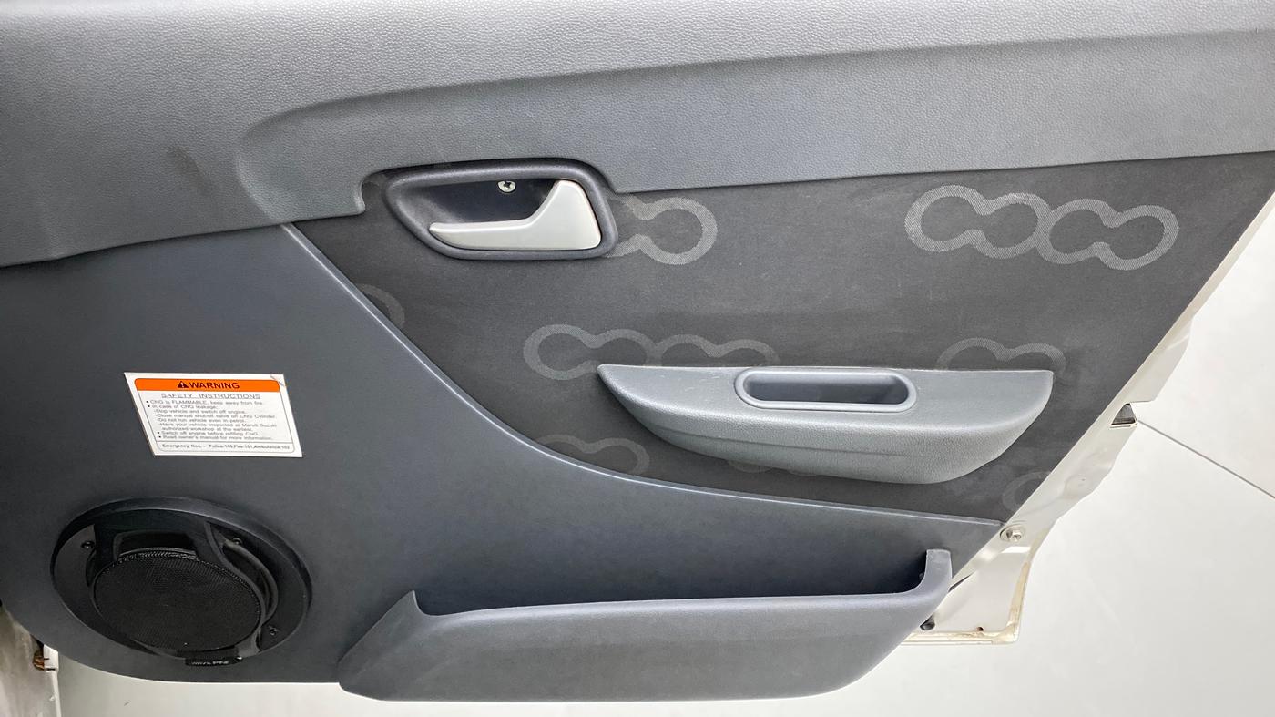 2014 Maruti Alto 800 LXI CNG, CNG, Manual, 70,002 km, Driver Side Door Panels Control