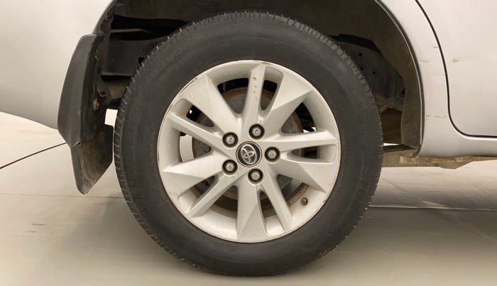 2018 Toyota Innova Crysta 2.8 GX AT 8 STR, Diesel, Automatic, 72,336 km, Right Rear Wheel