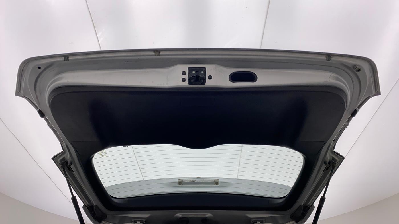 2018 Toyota Innova Crysta 2.8 GX AT 8 STR, Diesel, Automatic, 72,336 km, Boot Door Open