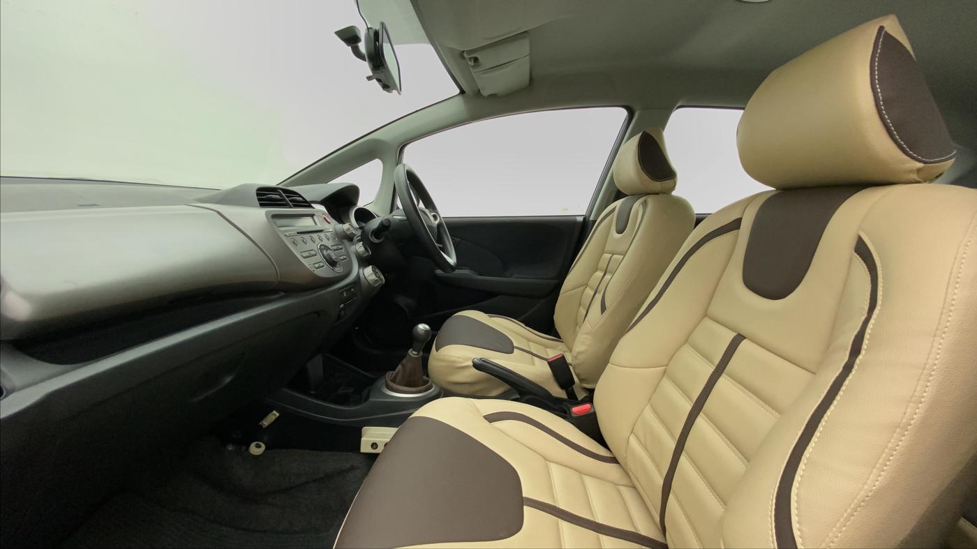 2010 Honda Jazz 1.2 L I-VTEC SELECT, Petrol, Manual, 50,328 km, Right Side Front Door Cabin