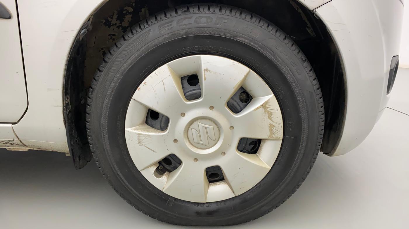 2010 Maruti Ritz VDI, Diesel, Manual, 1,09,669 km, Right Front Wheel
