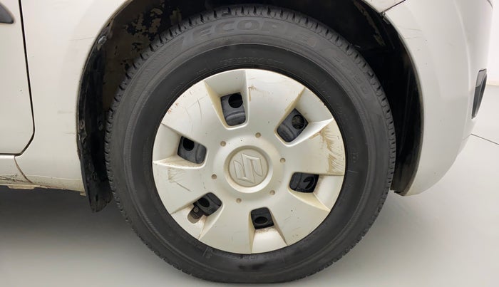 2010 Maruti Ritz VDI, Diesel, Manual, 1,09,669 km, Right Front Wheel