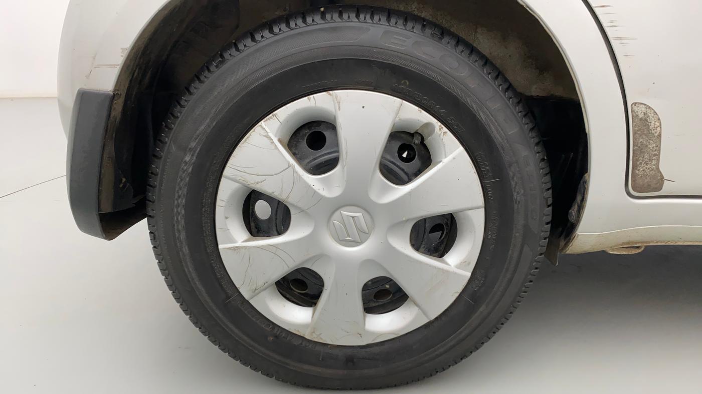 2010 Maruti Ritz VDI, Diesel, Manual, 1,09,669 km, Right Rear Wheel