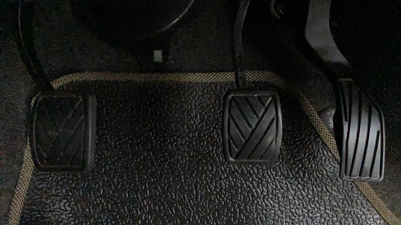 2010 Maruti Ritz VDI, Diesel, Manual, 1,09,669 km, Pedals
