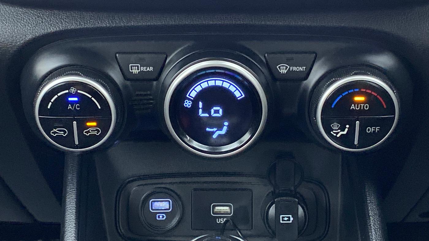 2019 Hyundai VENUE 1.0 TURBO GDI SX+ AT, Petrol, Automatic, 20,157 km, Automatic Climate Control
