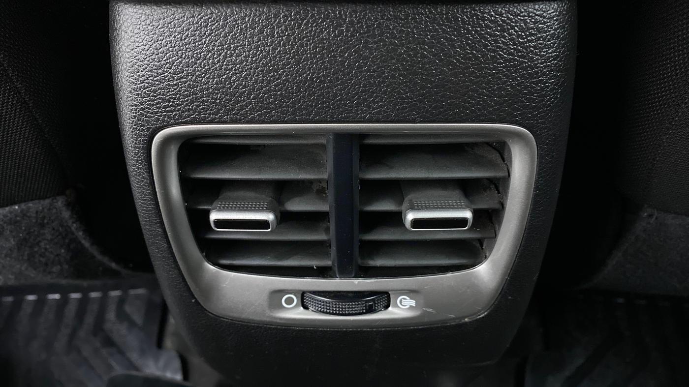 2019 Hyundai VENUE 1.0 TURBO GDI SX+ AT, Petrol, Automatic, 20,157 km, Rear AC Vents