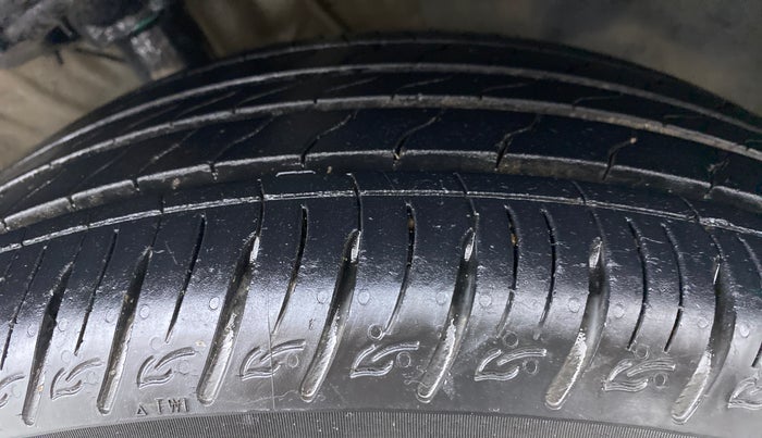 2019 Hyundai VENUE 1.0 TURBO GDI SX+ AT, Petrol, Automatic, 20,157 km, Right Front Tyre Tread