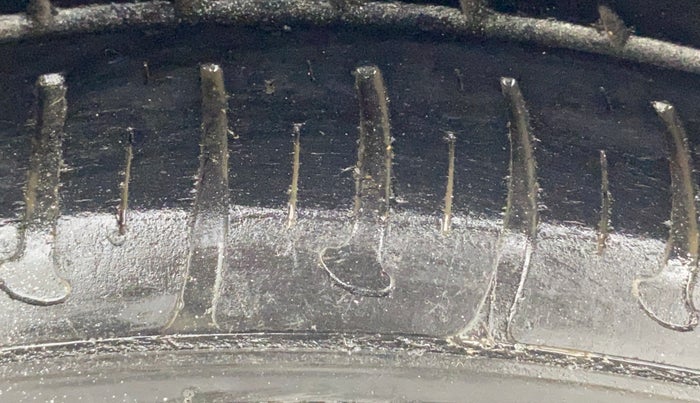 2019 Hyundai Xcent S 1.2, Petrol, Manual, 13,945 km, Left Rear Tyre Tread