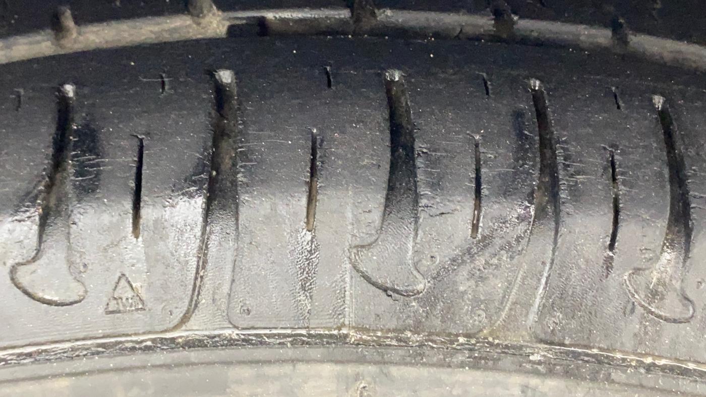 2019 Hyundai Xcent S 1.2, Petrol, Manual, 13,945 km, Right Front Tyre Tread